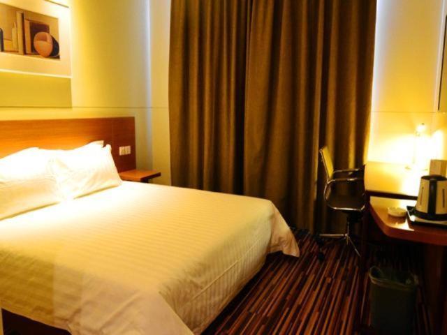 Jinjiang Inn Select Jinan Baotuquan Экстерьер фото
