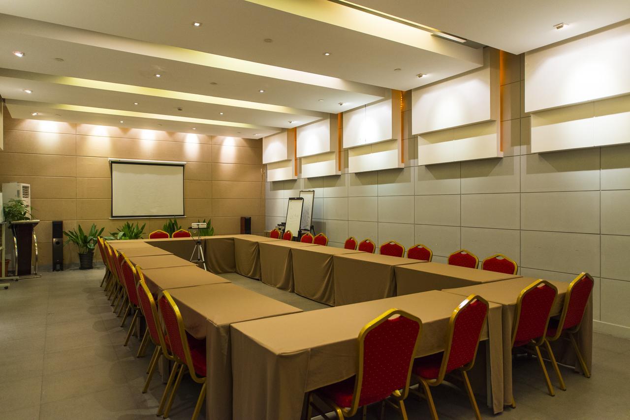 Jinjiang Inn Select Jinan Baotuquan Экстерьер фото